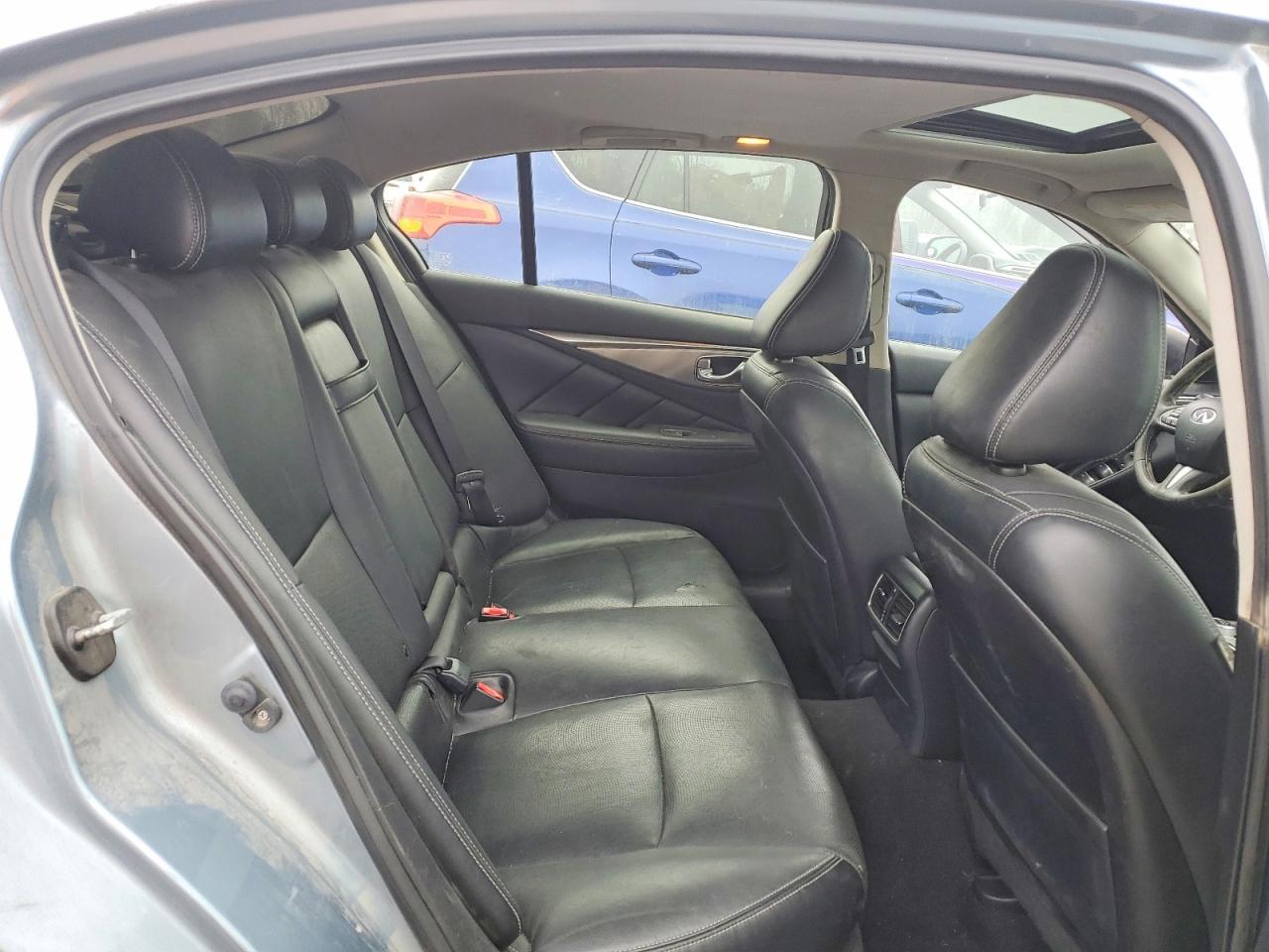 2016 INFINITI Q50