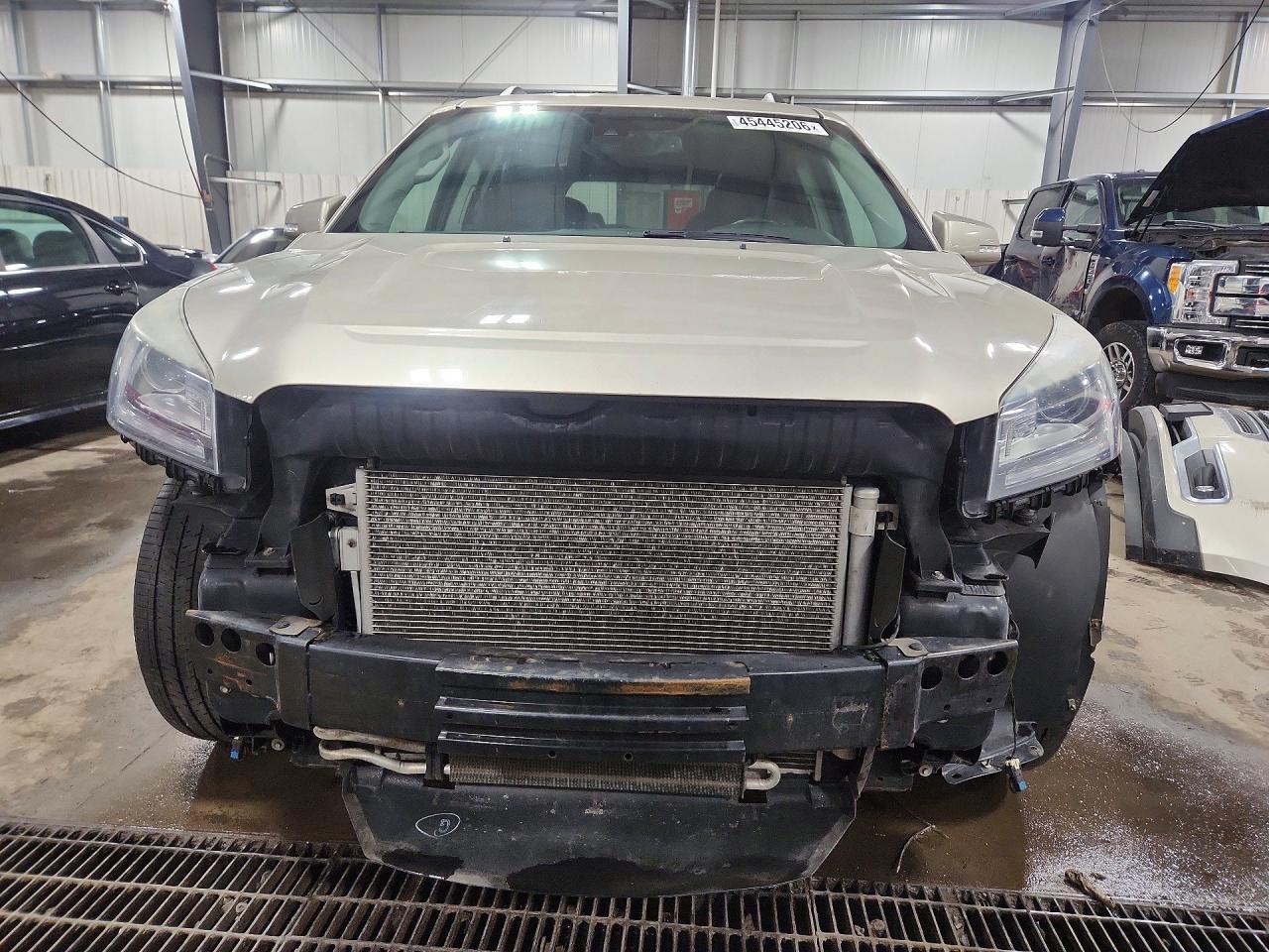 2015 GMC ACADIA