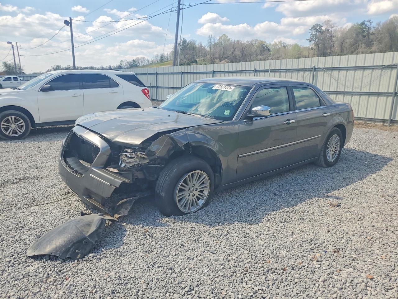 2010 CHRYSLER 300
