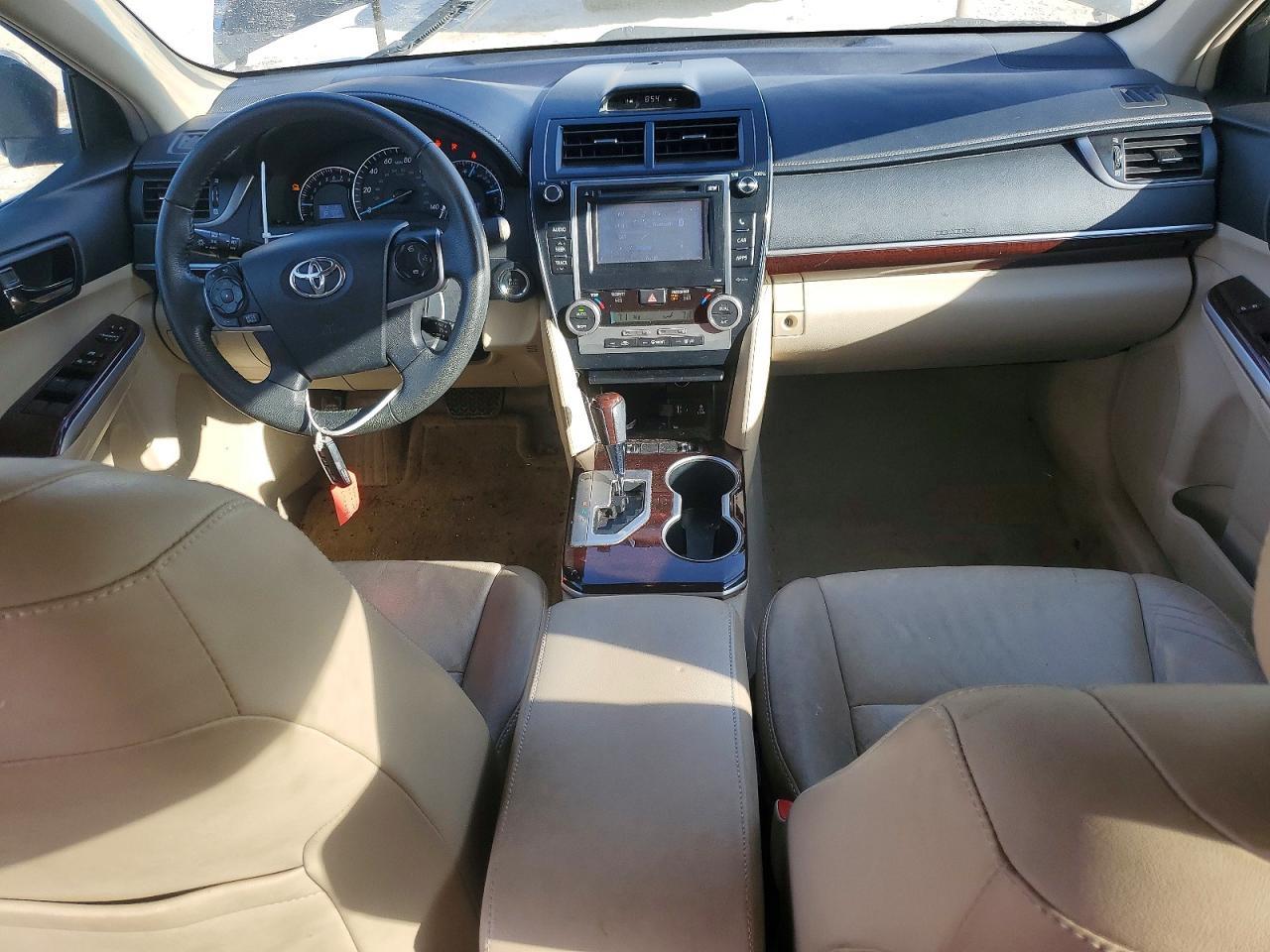 2012 TOYOTA CAMRY