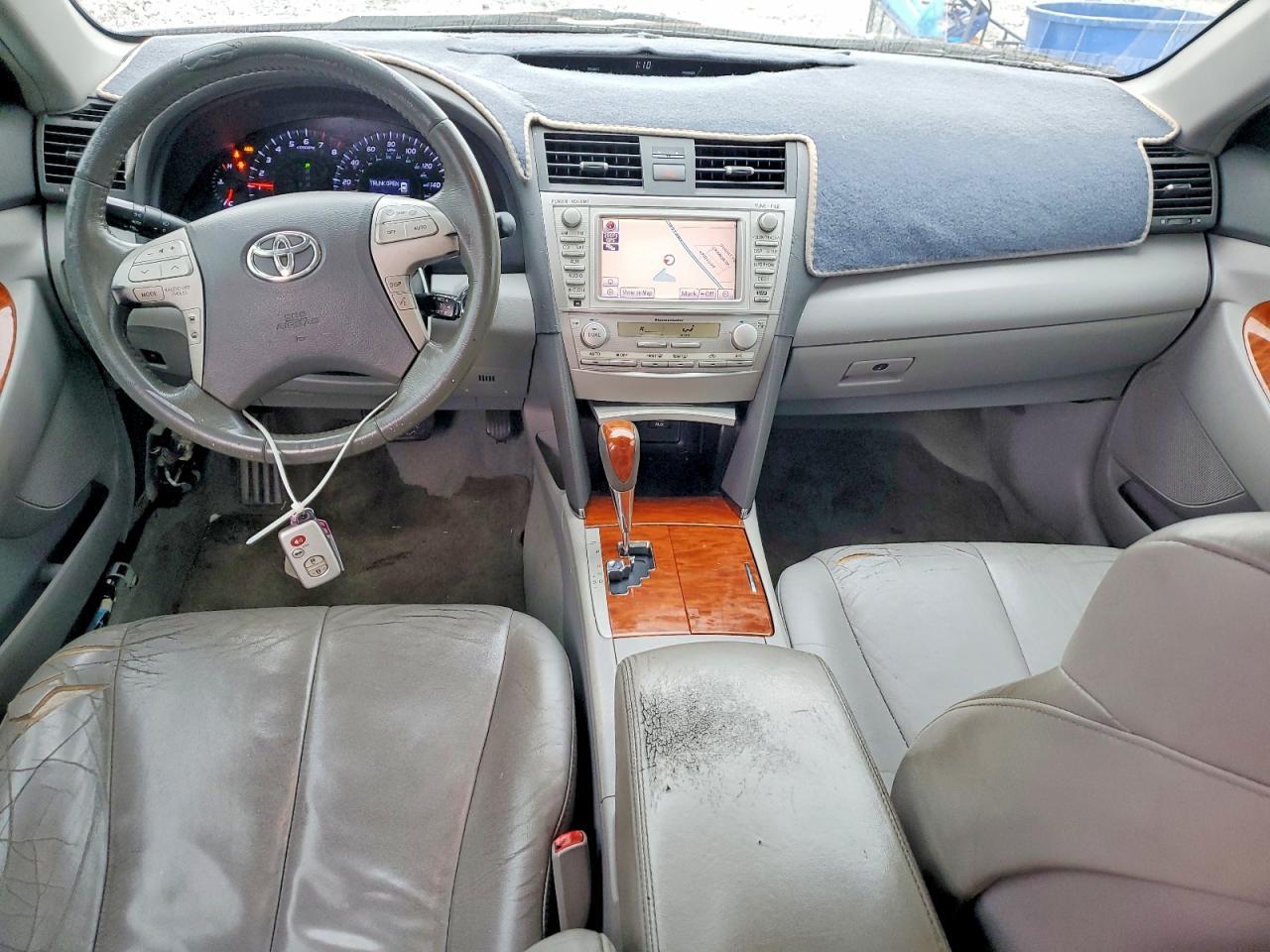 2010 TOYOTA CAMRY