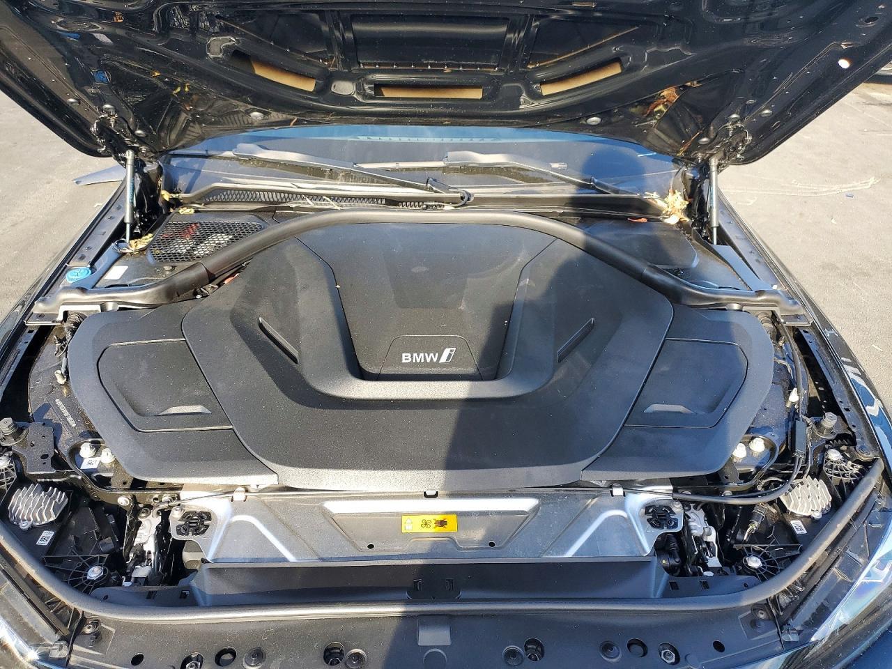 2024 BMW i4