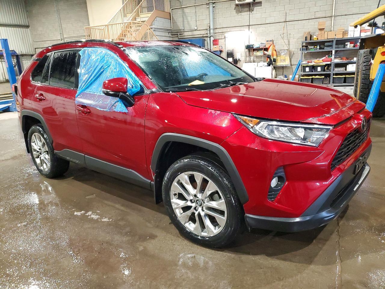 2019 TOYOTA RAV4