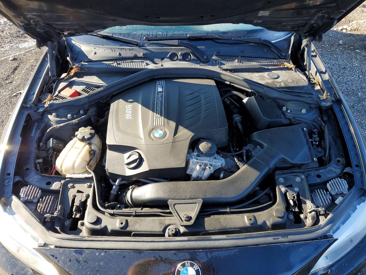 2016 BMW M235i