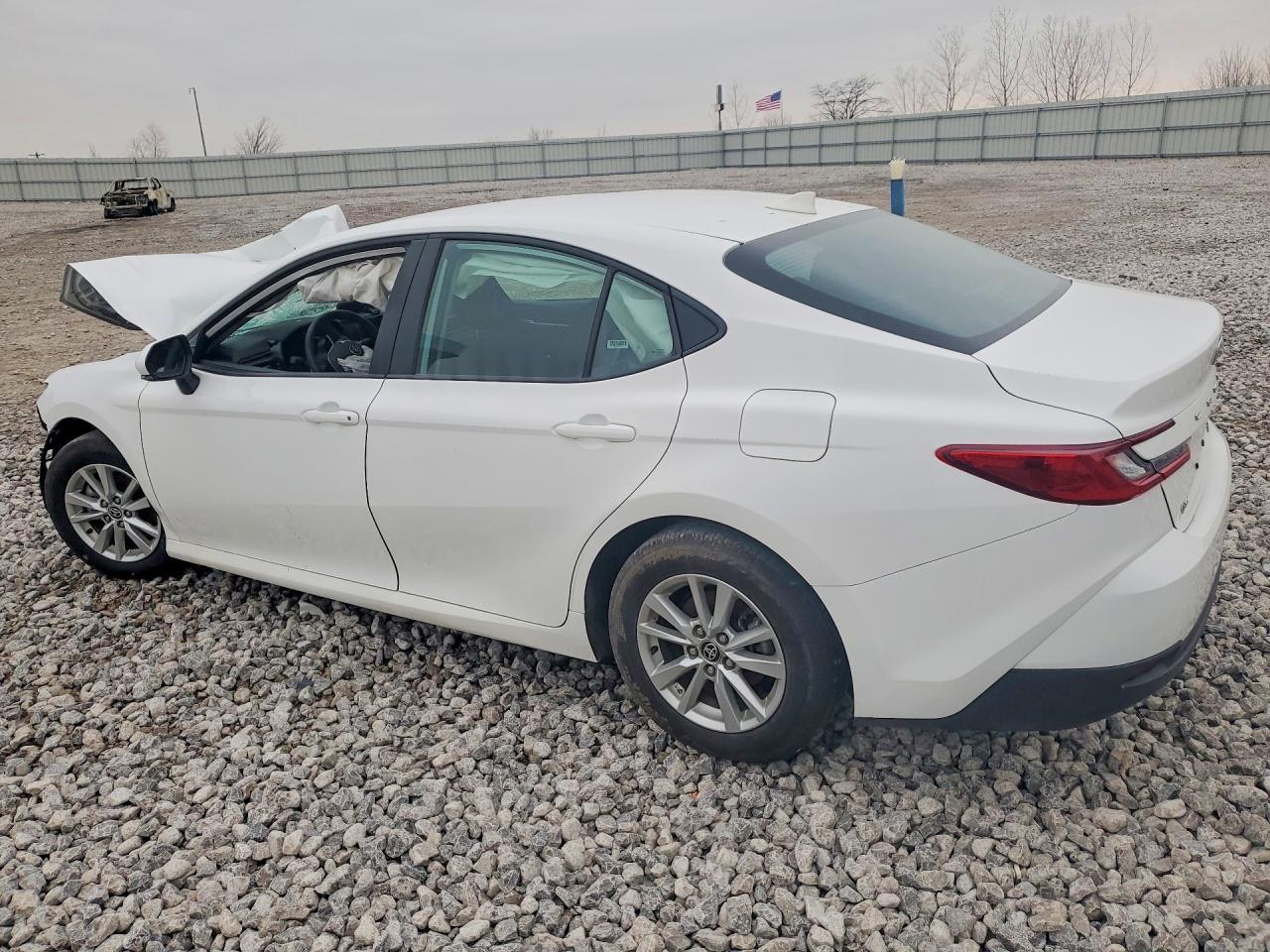 2025 TOYOTA CAMRY