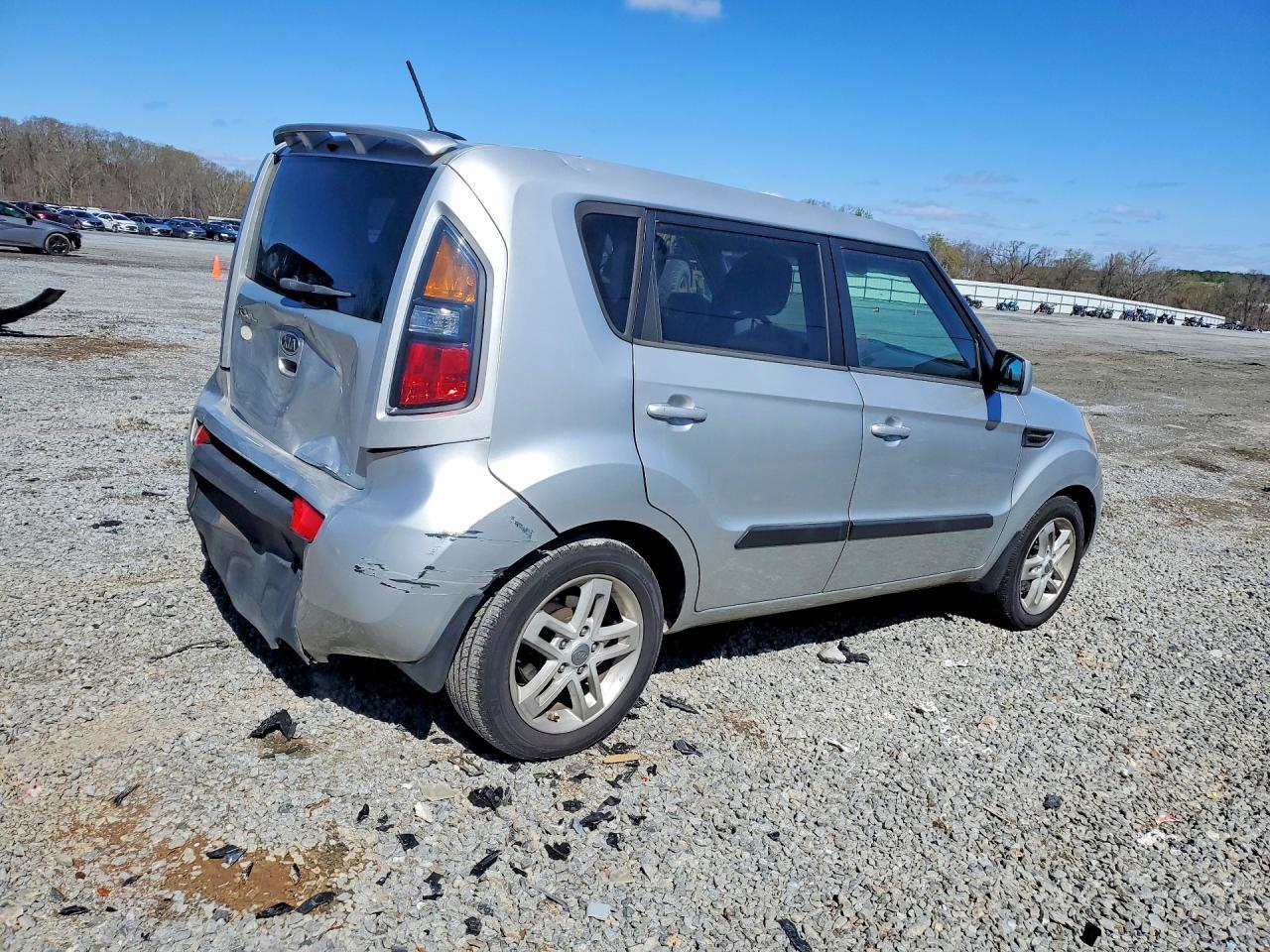 2011 KIA SOUL