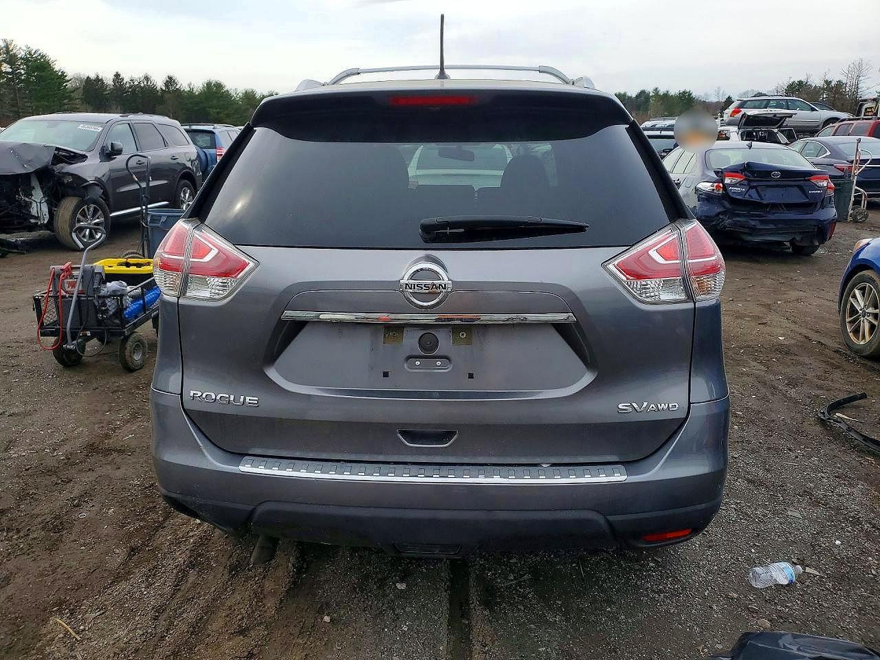 2016 NISSAN ROGUE