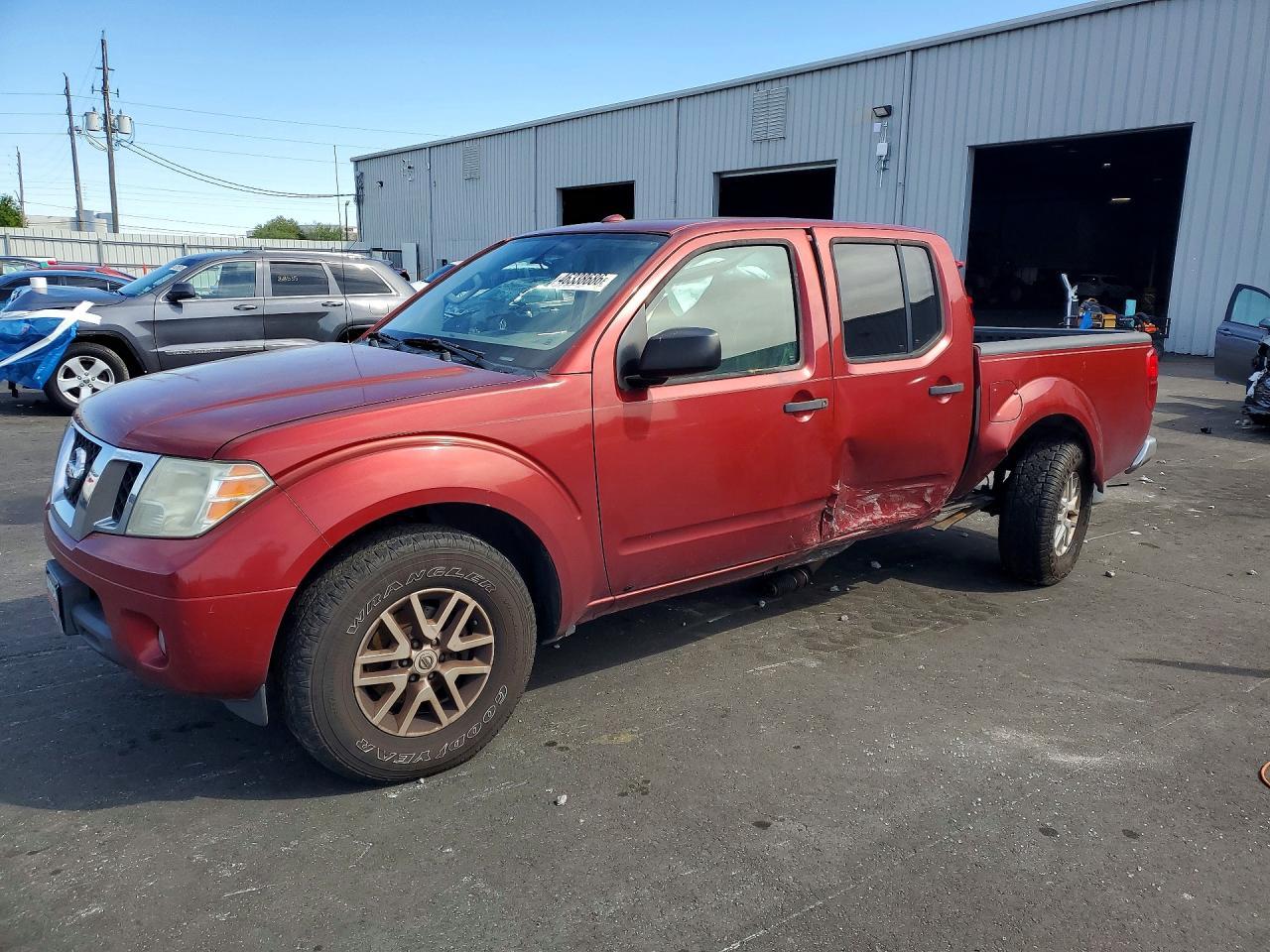 2014 NISSAN Frontier