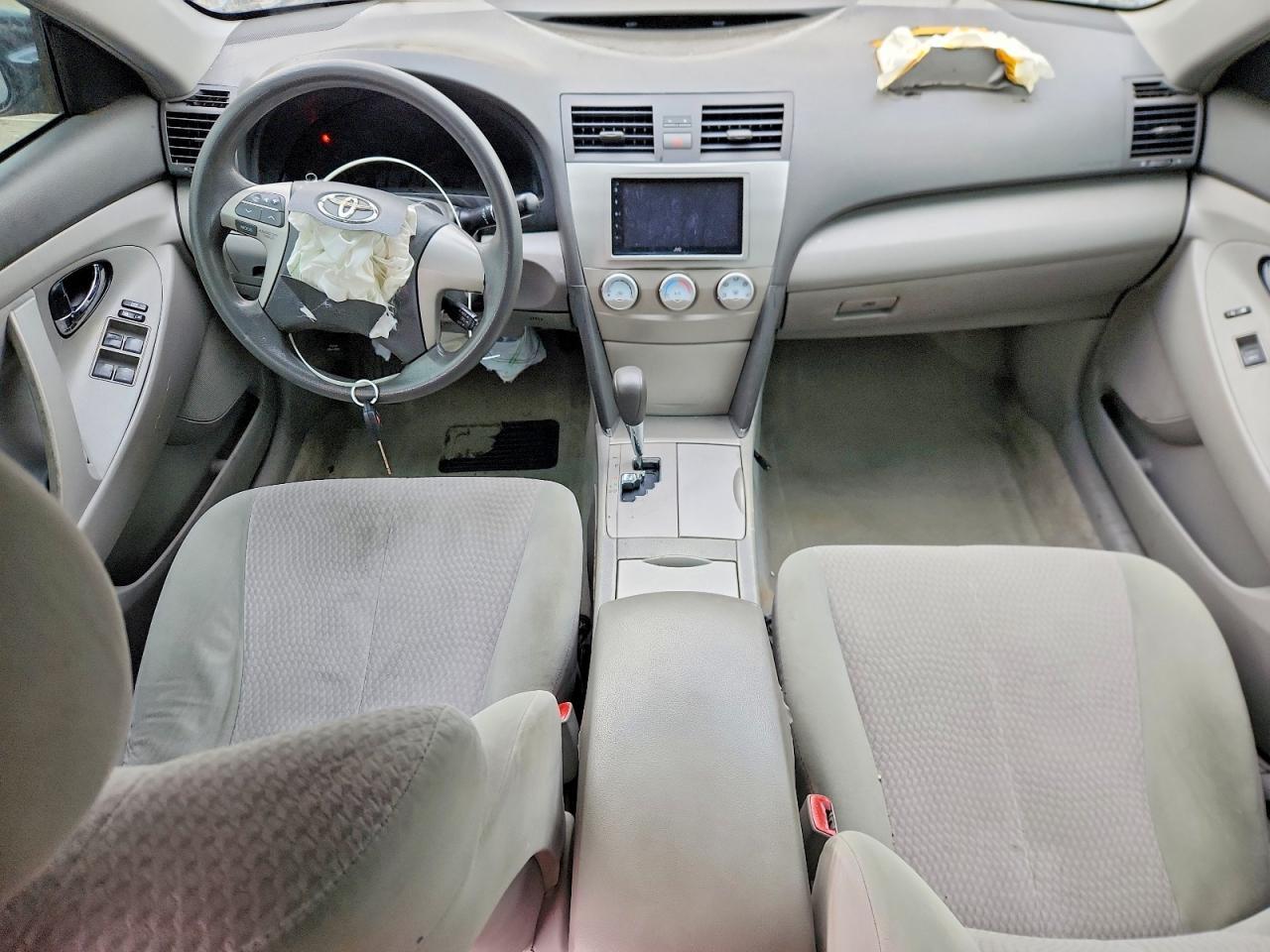 2011 TOYOTA CAMRY