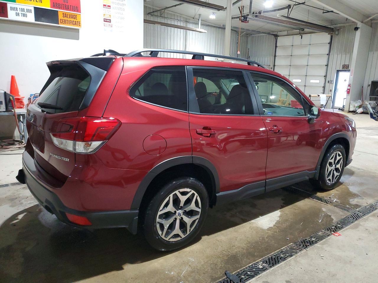 2024 SUBARU FORESTER