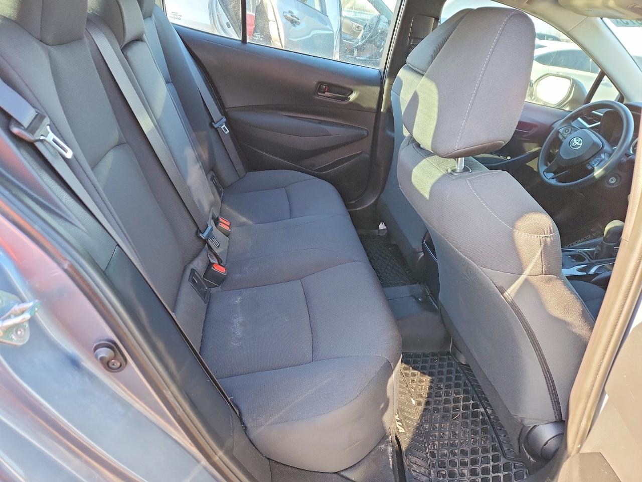 2022 TOYOTA COROLLA
