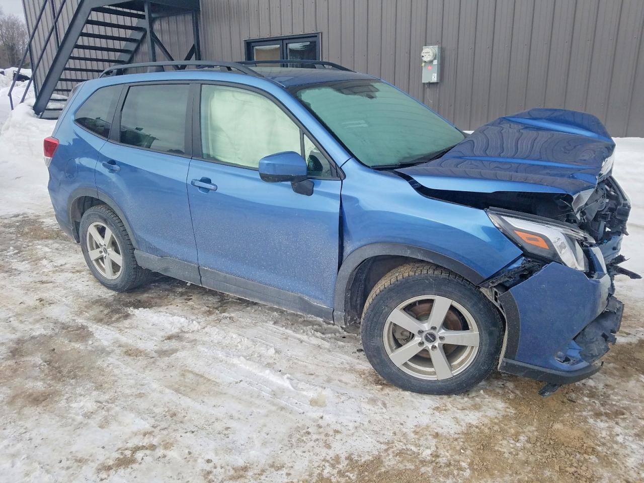 2024 SUBARU FORESTER