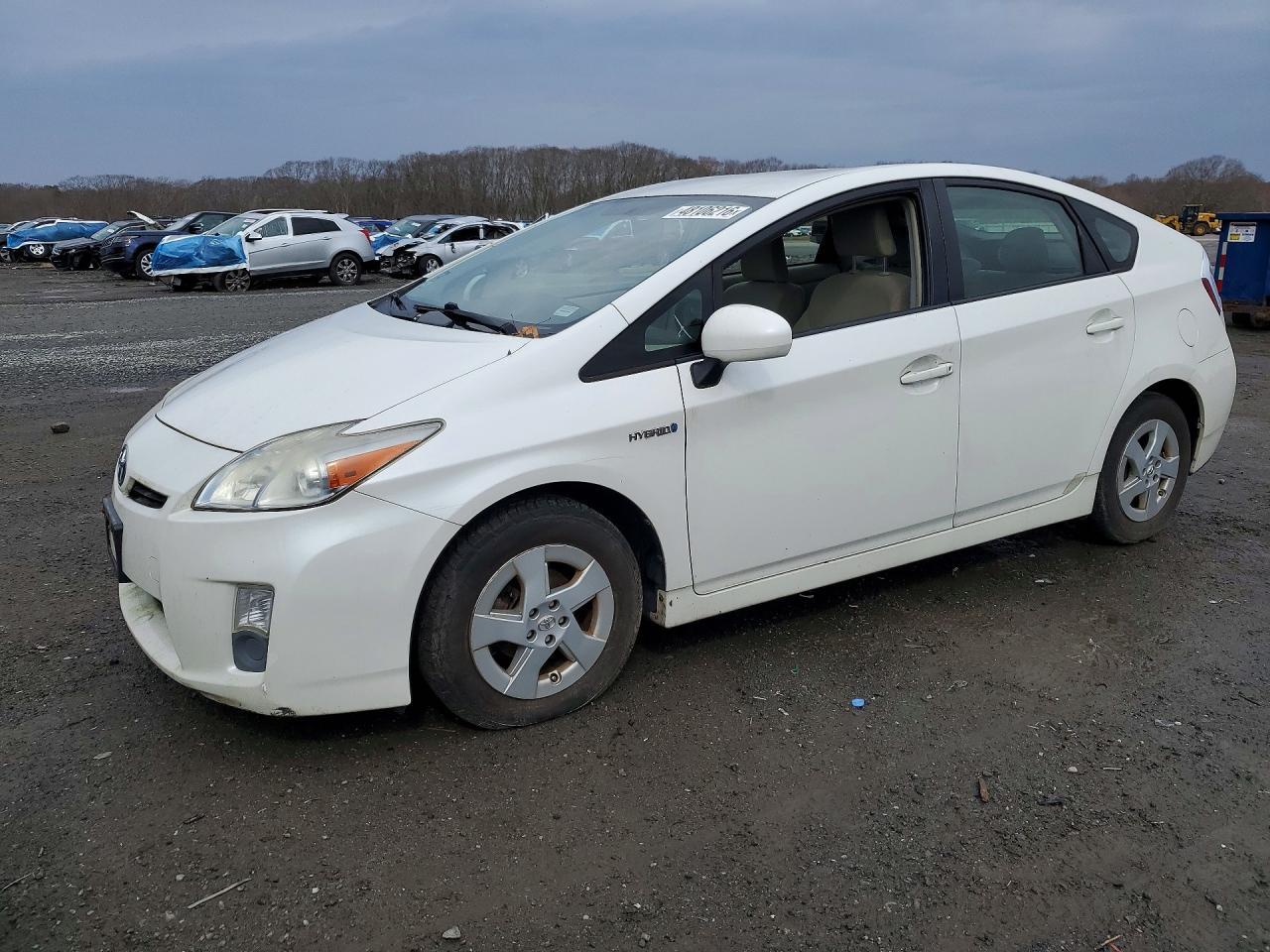 2011 TOYOTA PRIUS