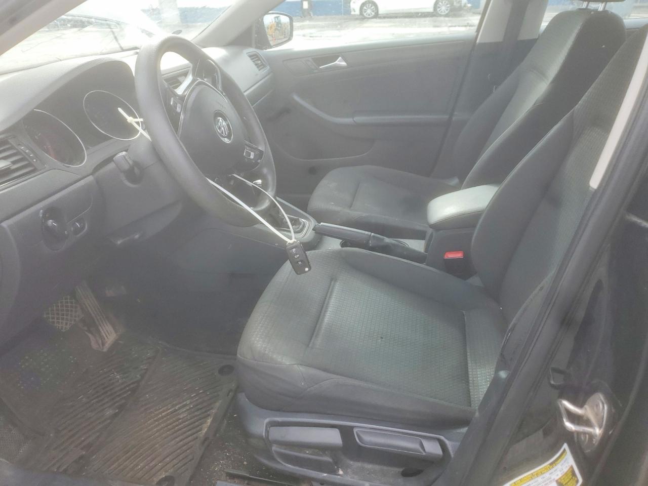 2015 VOLKSWAGEN JETTA