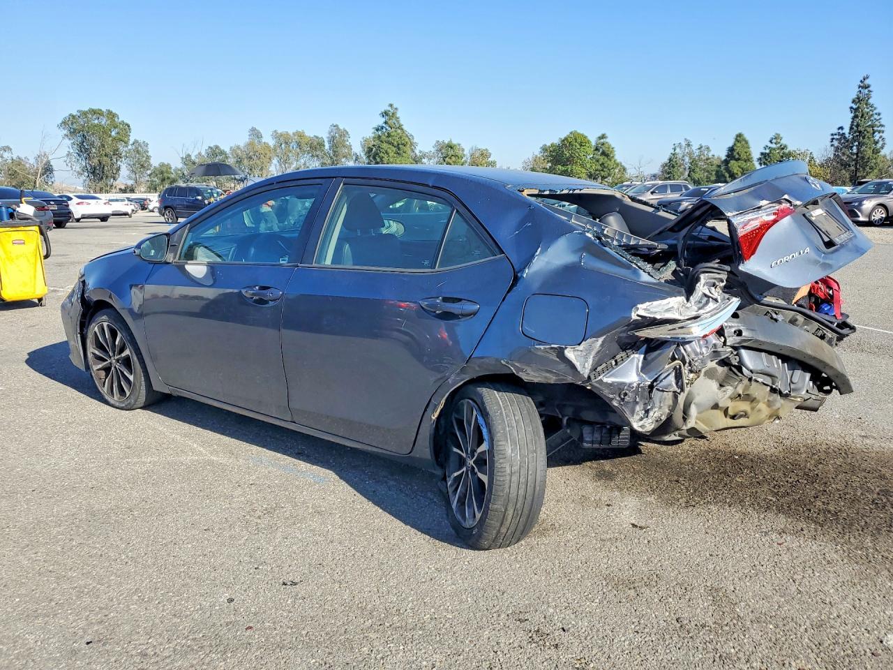 2017 TOYOTA COROLLA