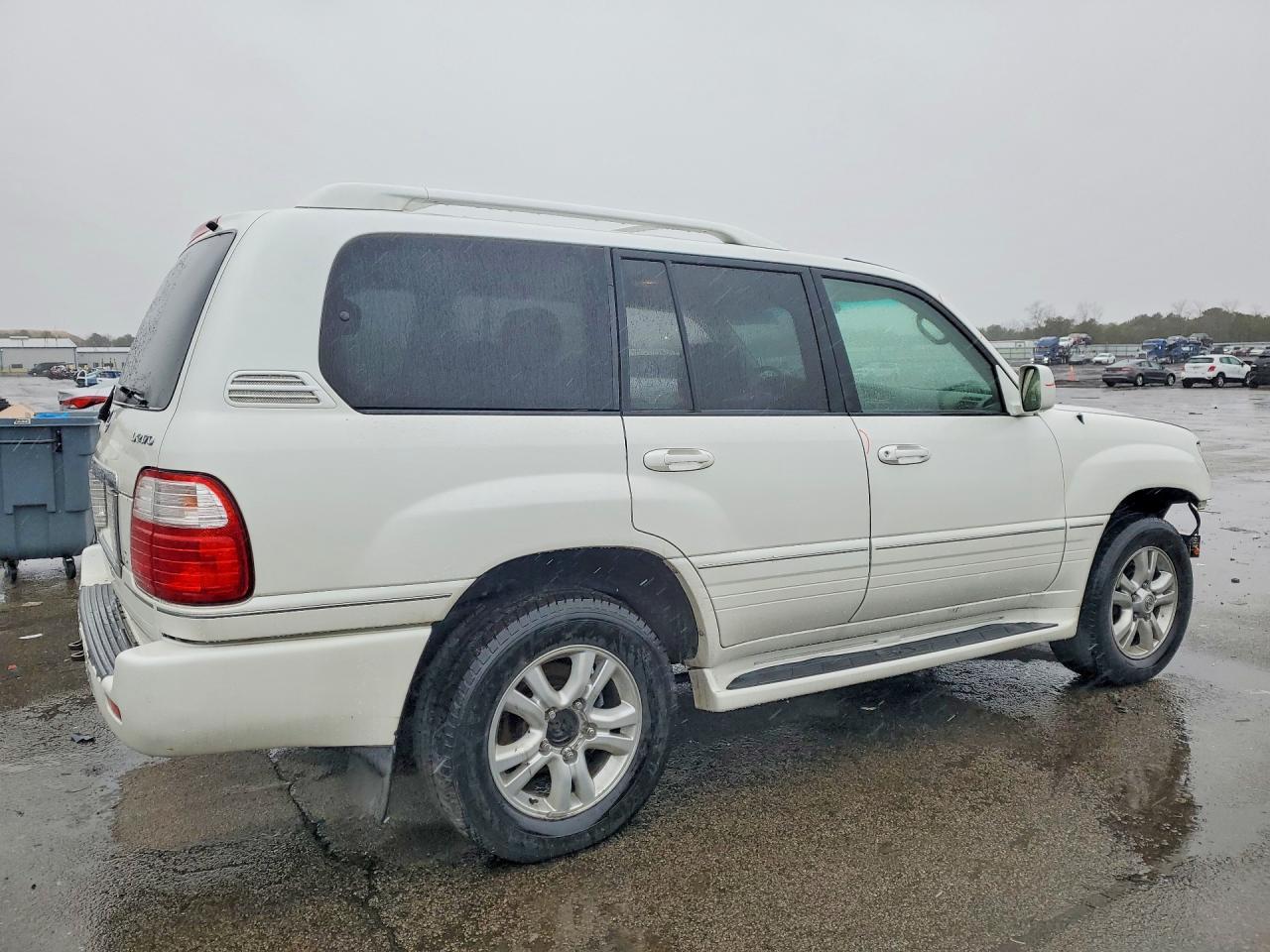 2005 LEXUS Lx 470