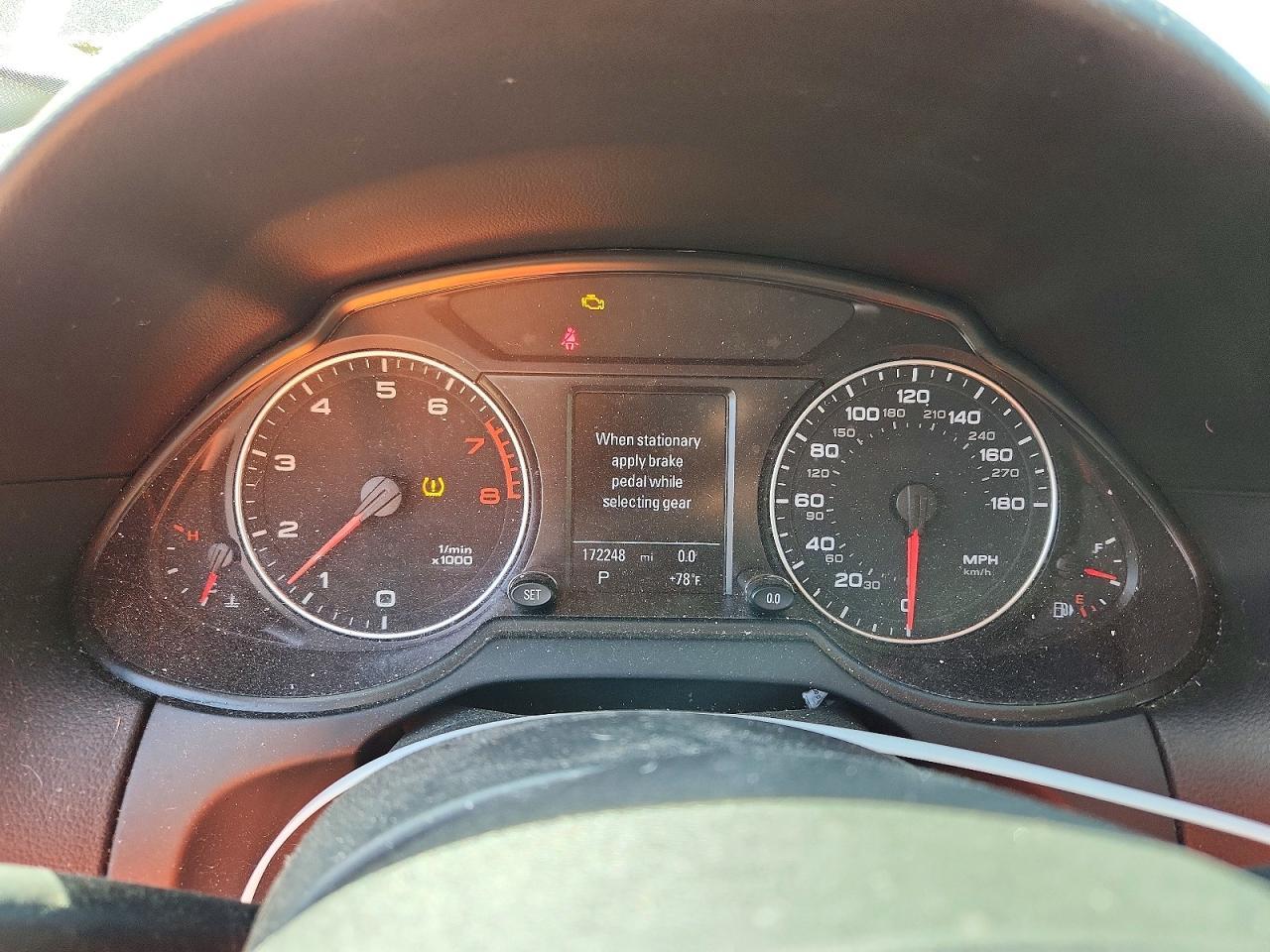 2011 AUDI Q5