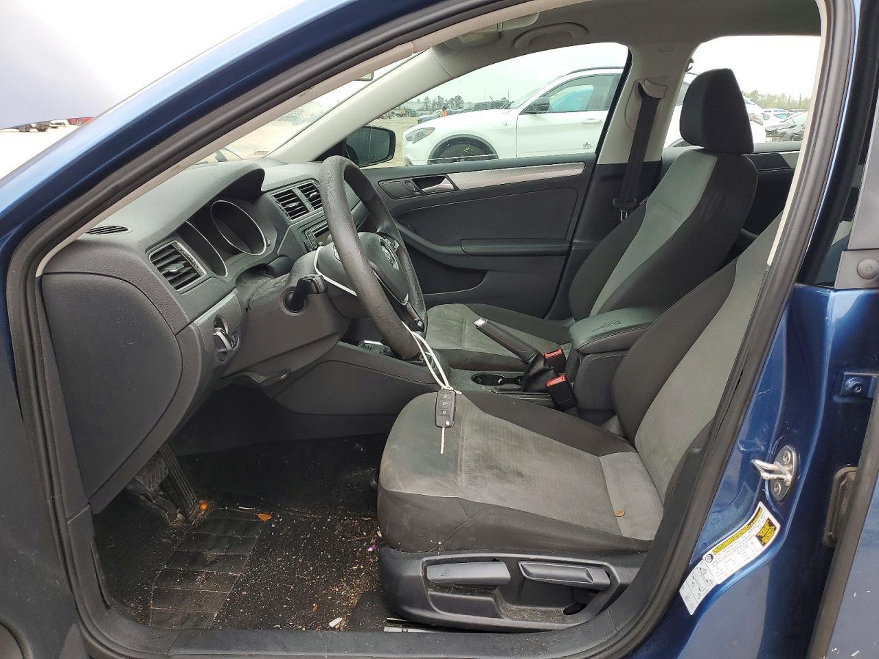 2018 VOLKSWAGEN JETTA