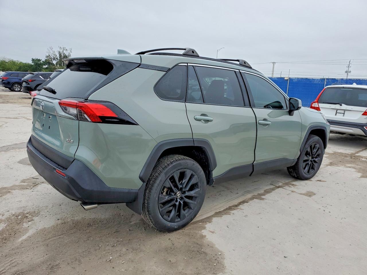 2022 TOYOTA RAV4