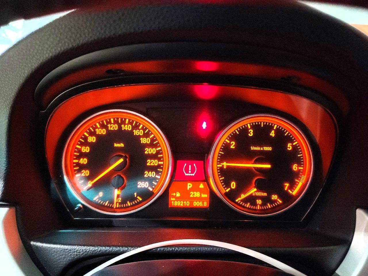 2011 BMW 3 SERIES