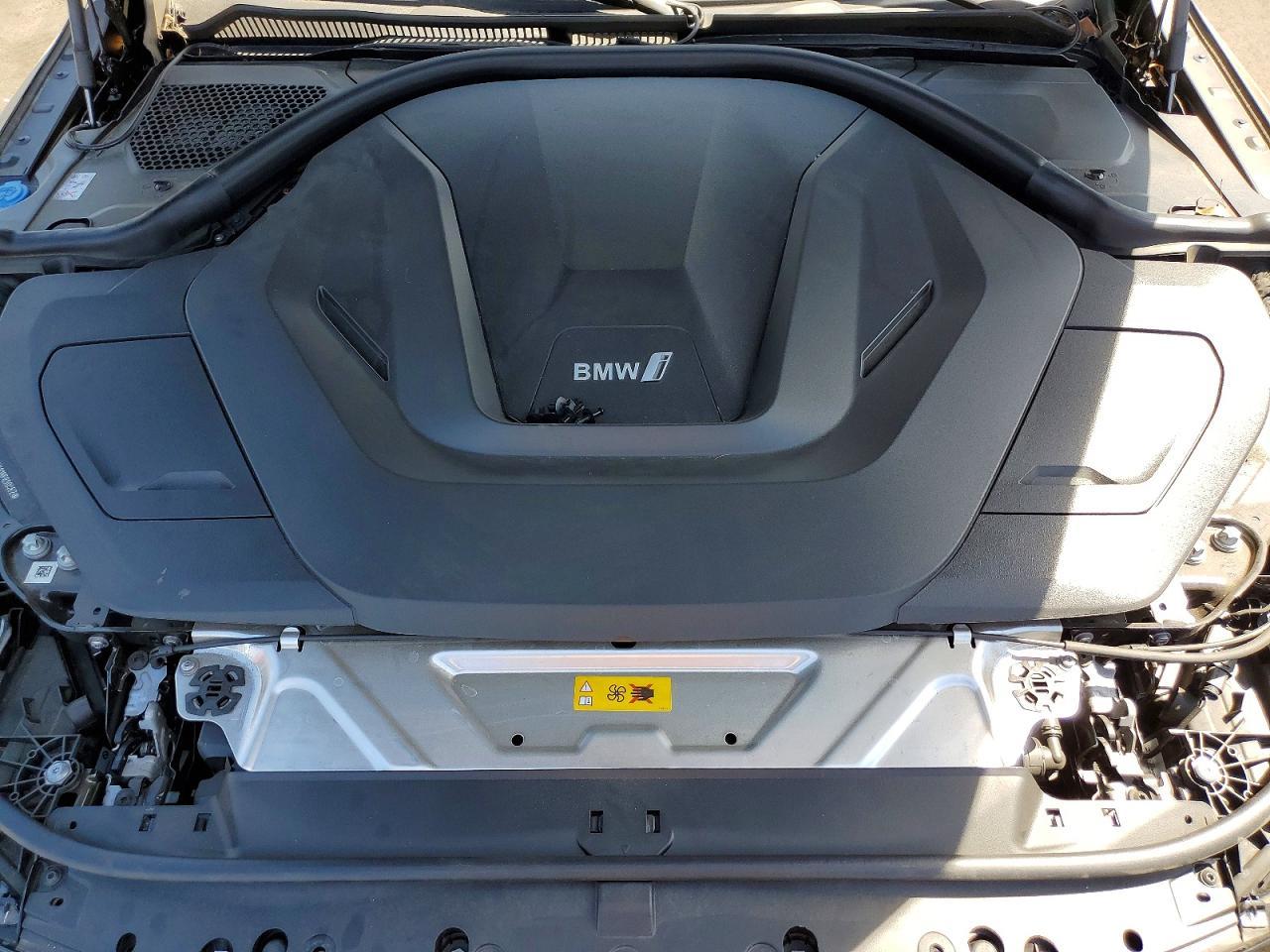2024 BMW i4