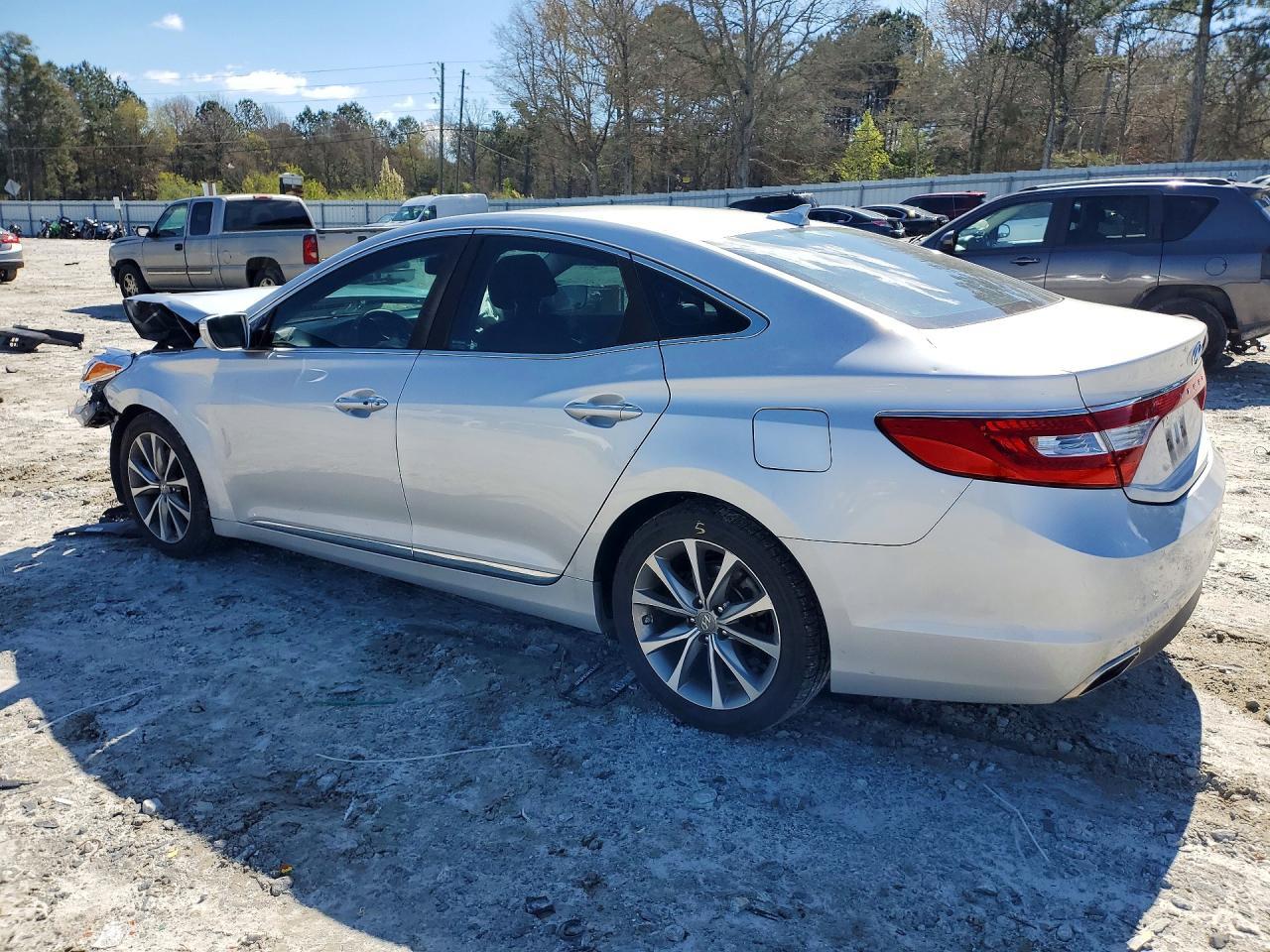 2016 HYUNDAI Azera
