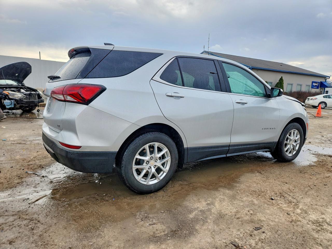 2022 CHEVROLET EQUINOX