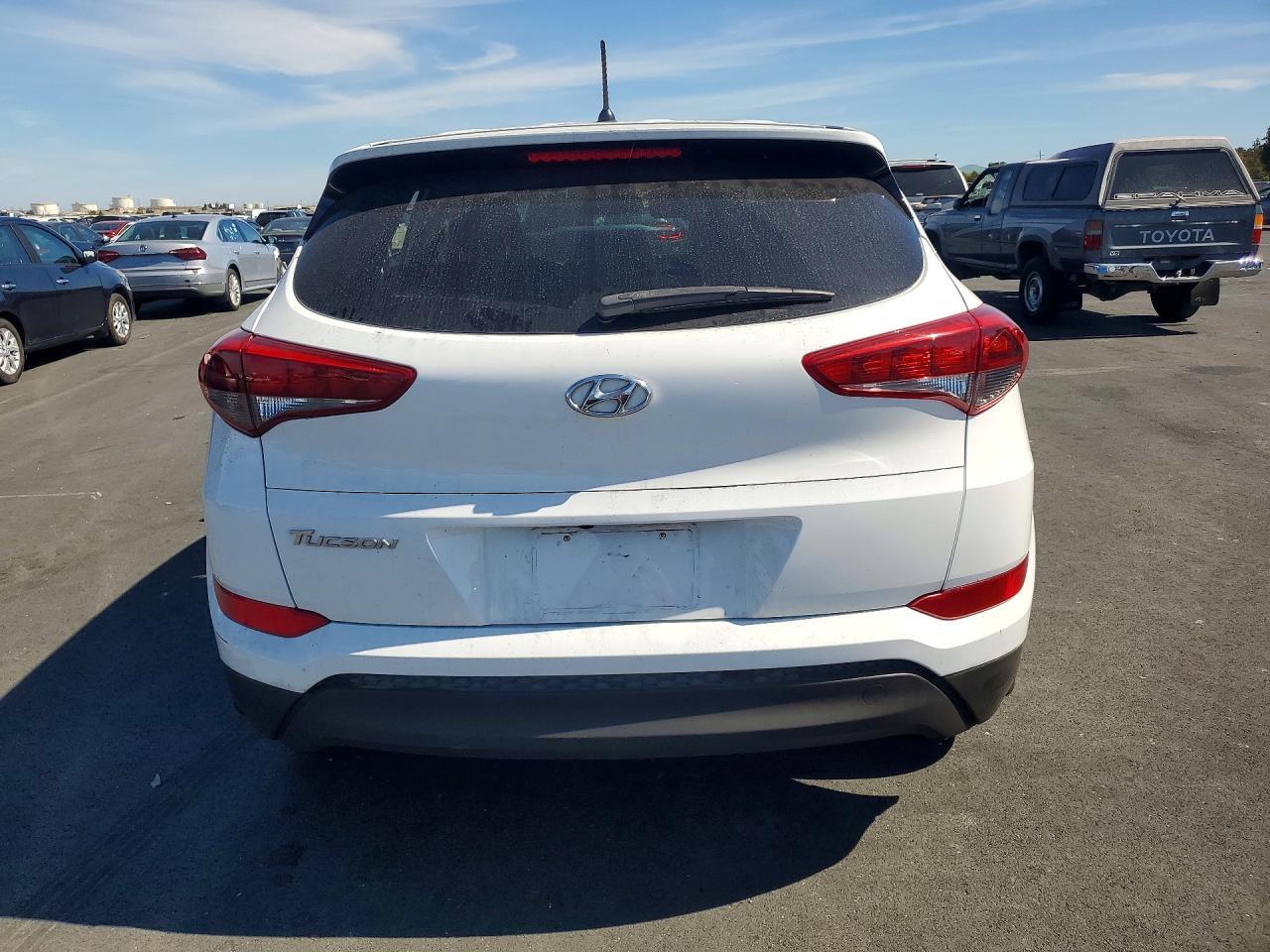 2018 HYUNDAI TUCSON