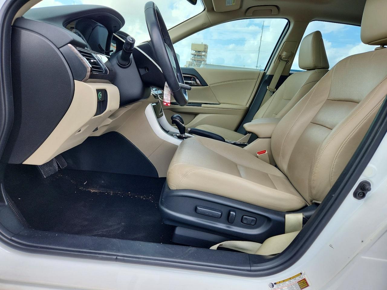 2017 HONDA ACCORD