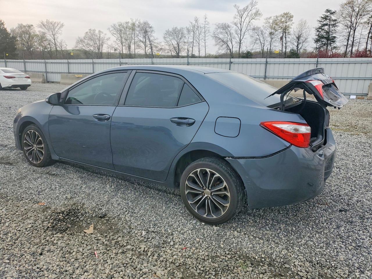 2014 TOYOTA COROLLA