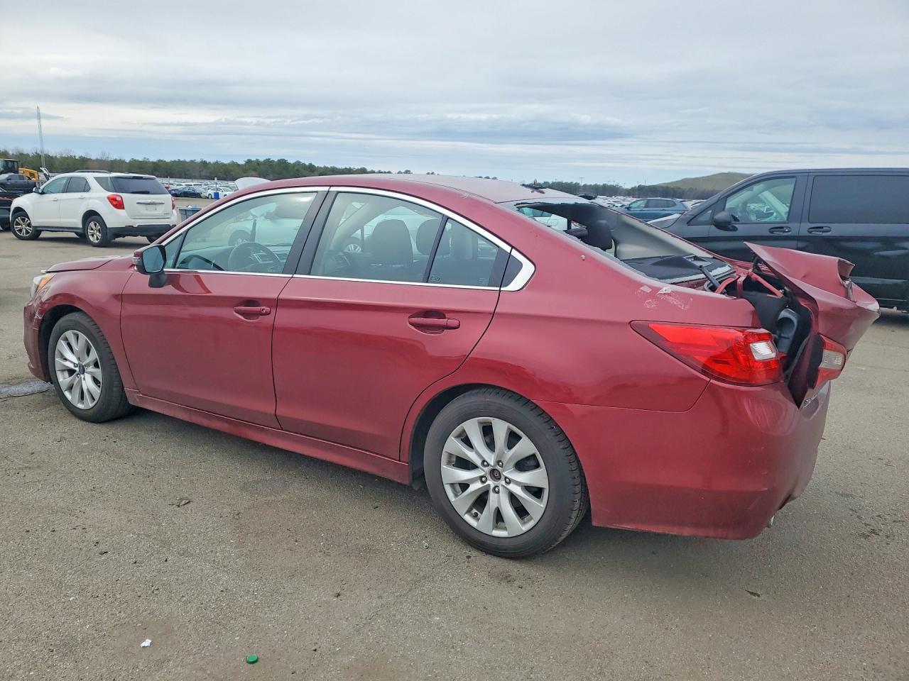 2016 SUBARU Legacy