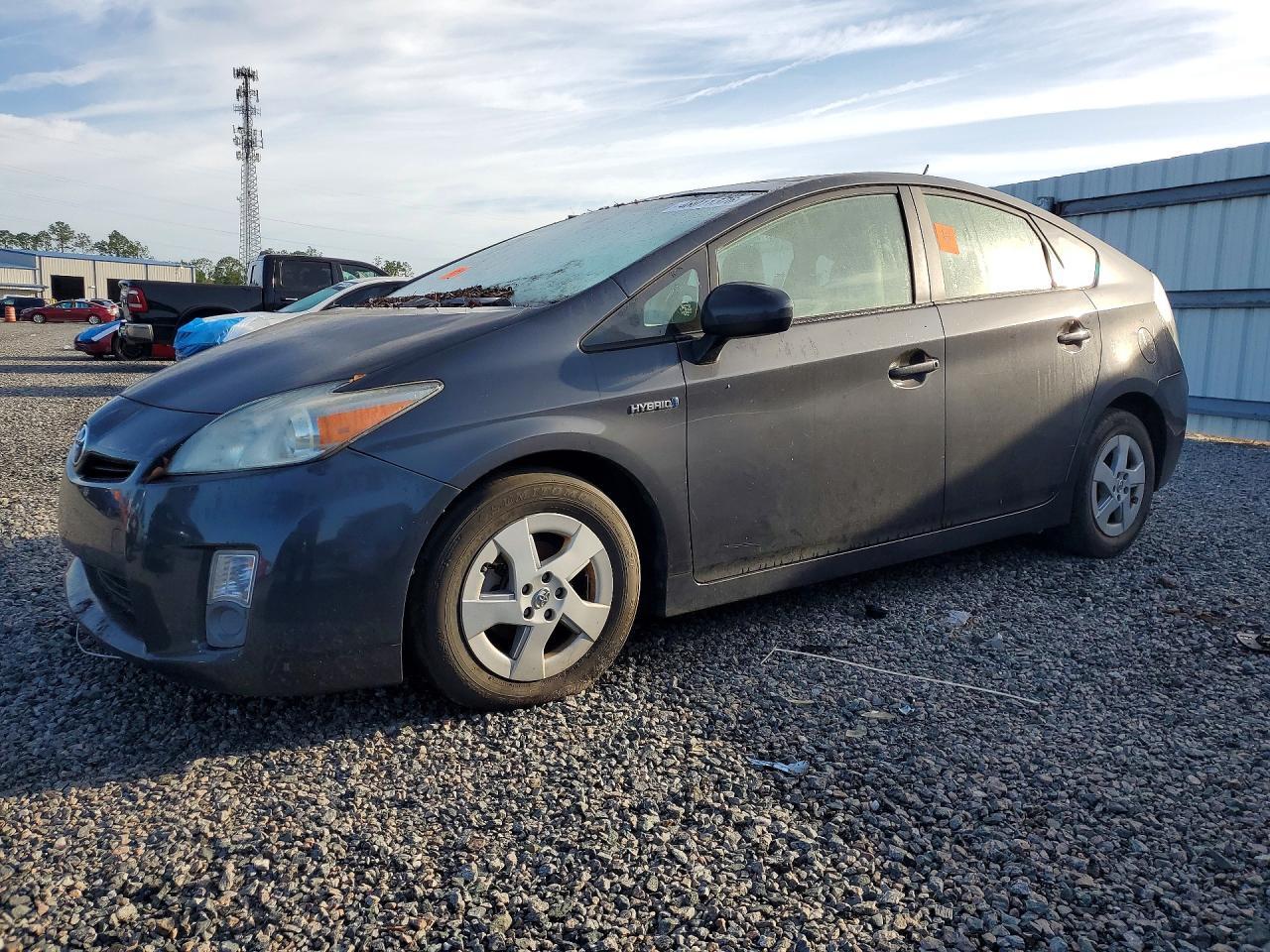 2011 TOYOTA PRIUS