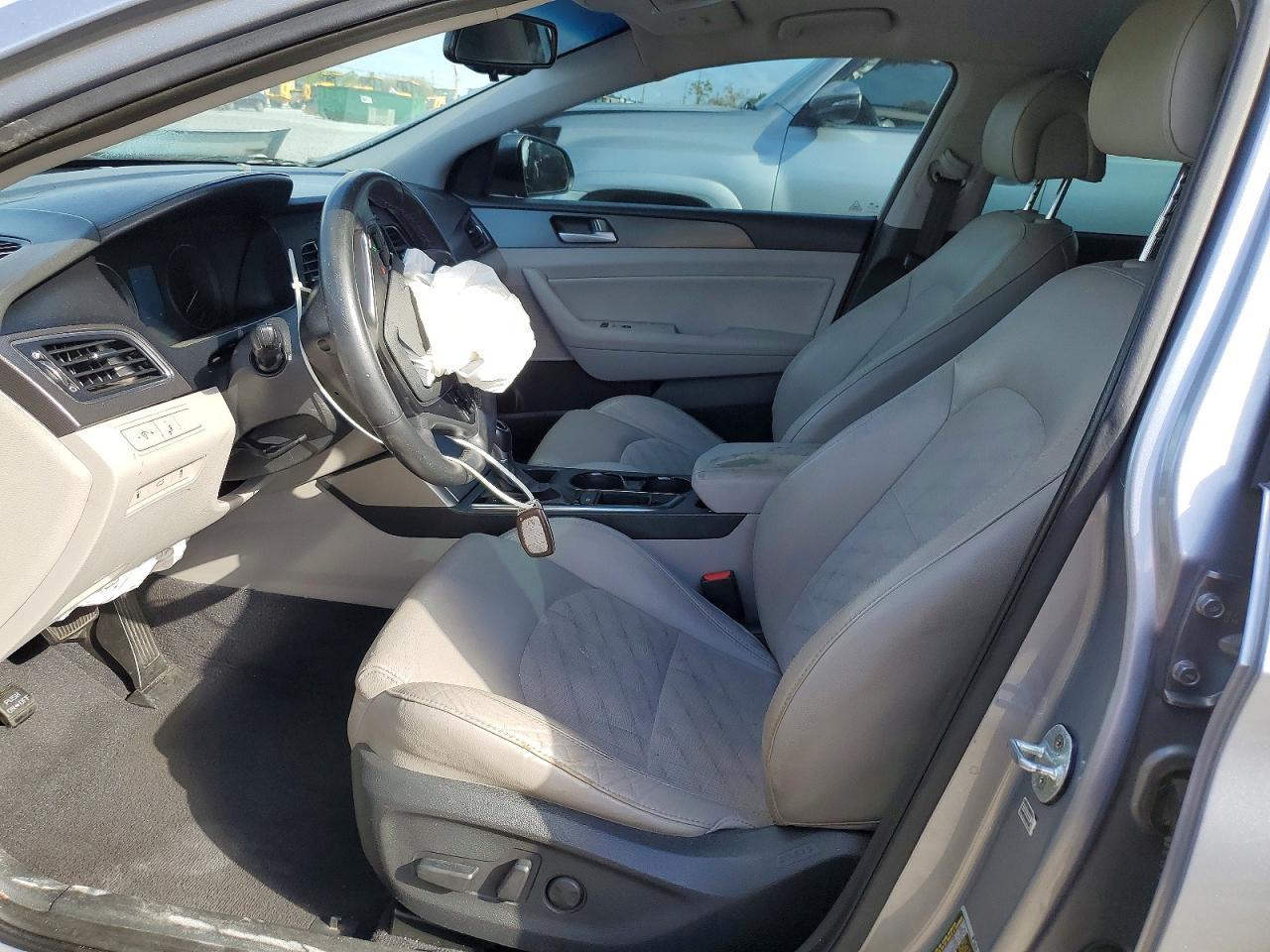 2016 HYUNDAI SONATA