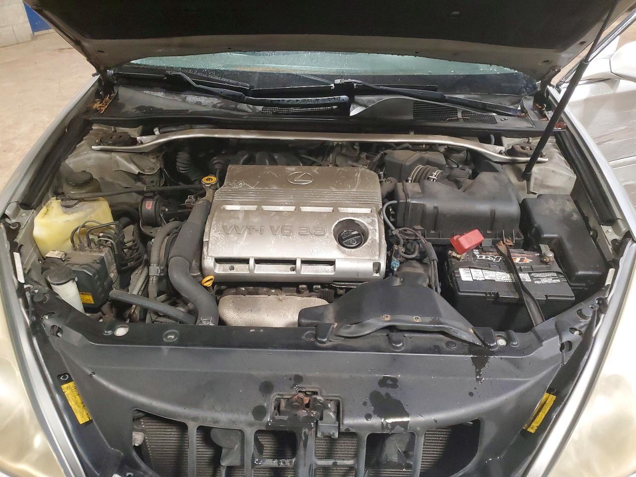 2005 LEXUS ES 330