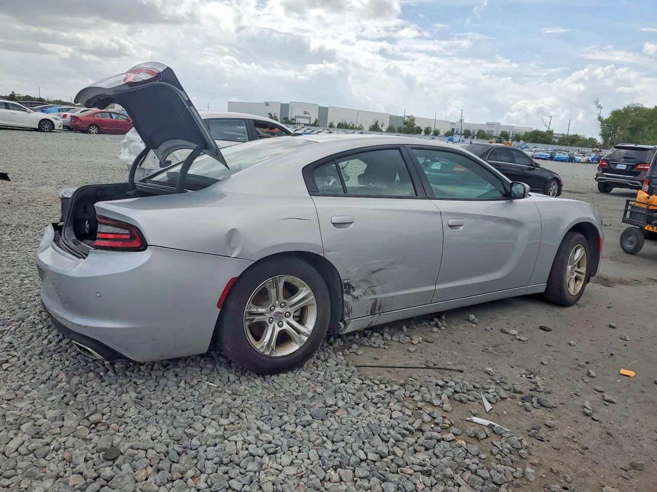 2022 DODGE CHARGER