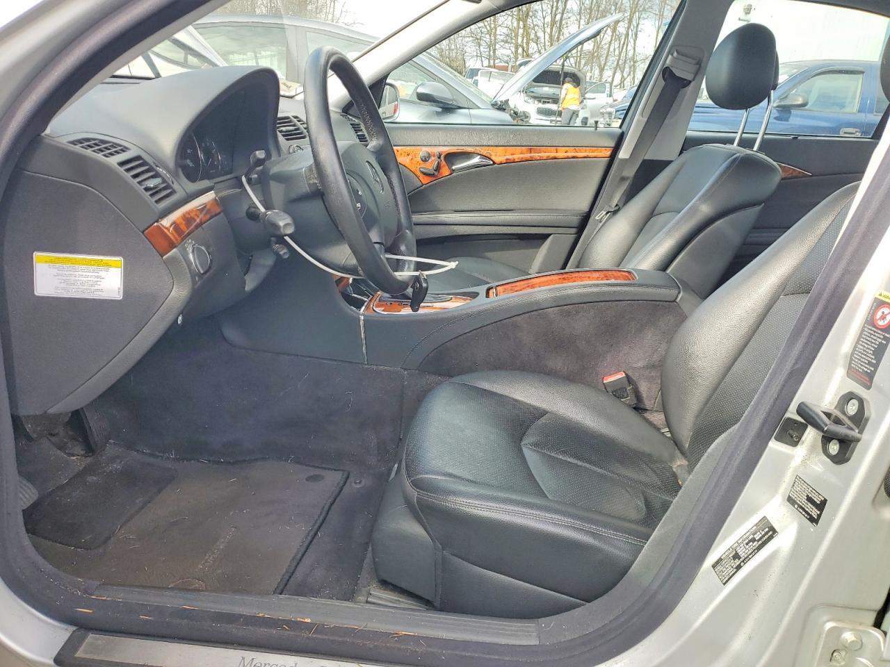 2005 MERCEDES-BENZ E-Class