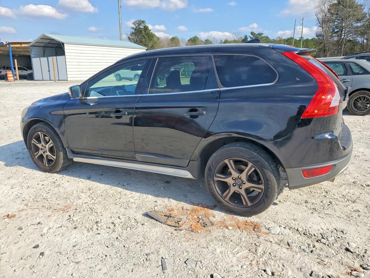 2011 VOLVO XC60