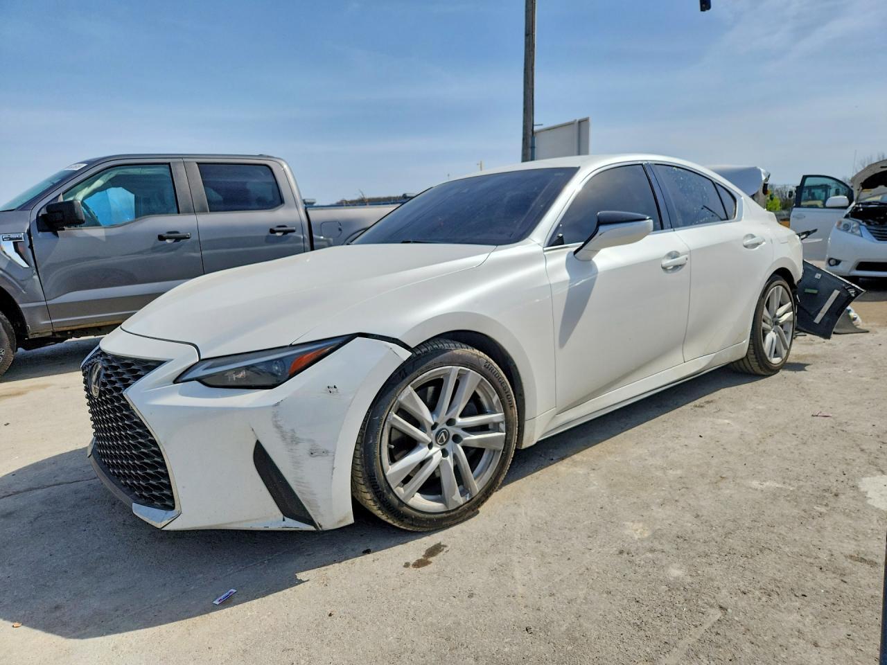 2021 LEXUS IS 300