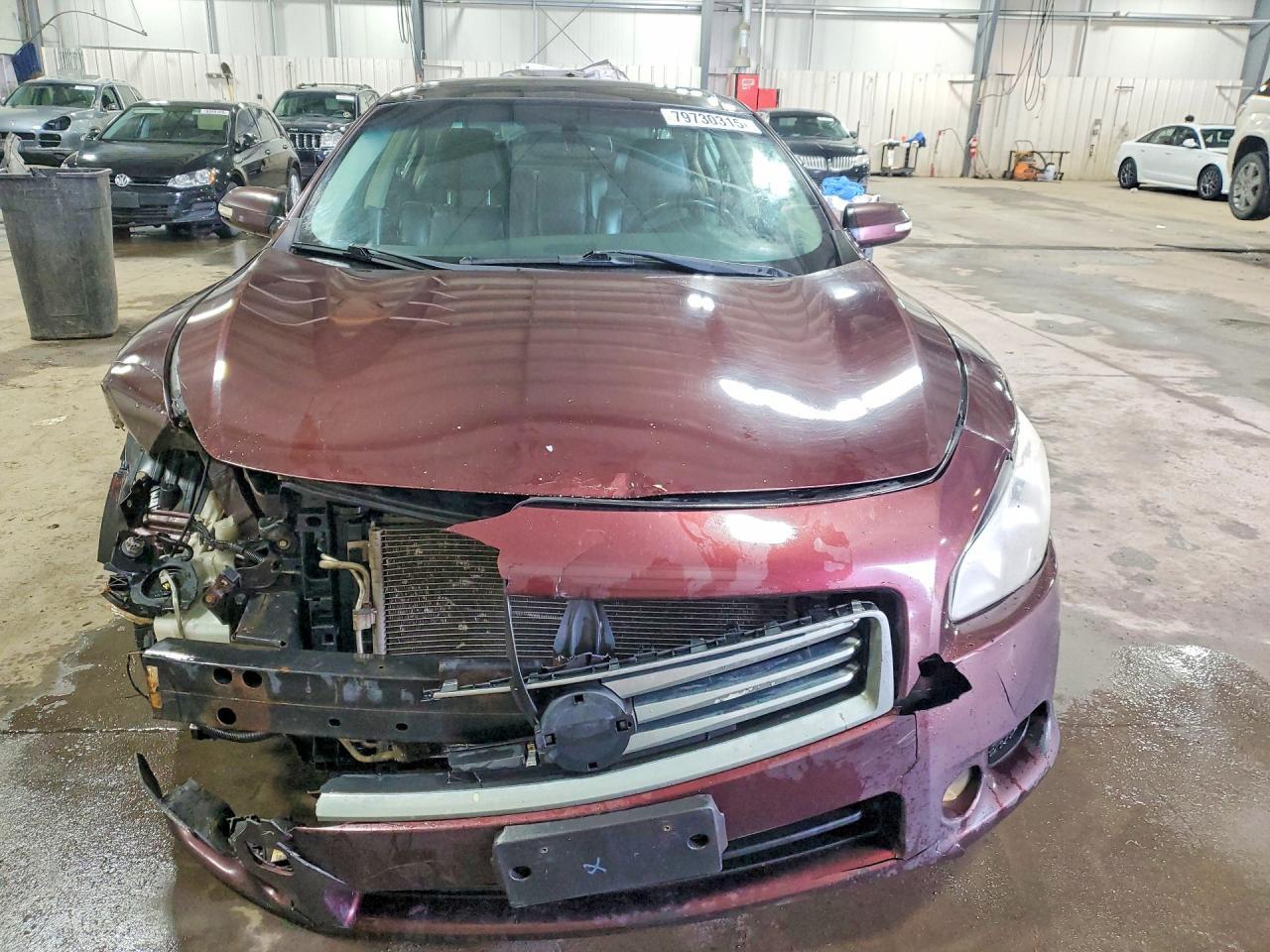 2014 NISSAN Maxima