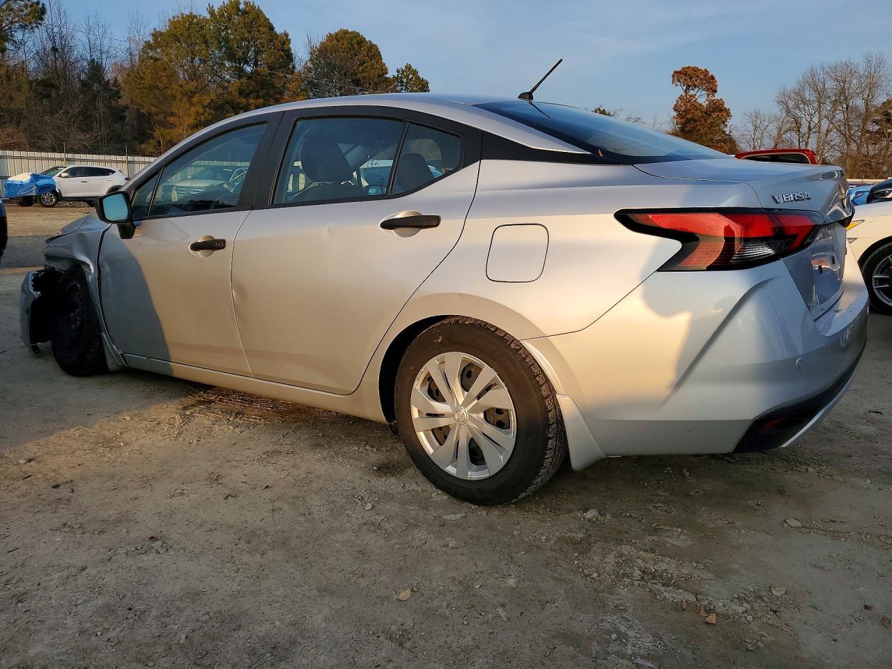 2023 NISSAN VERSA