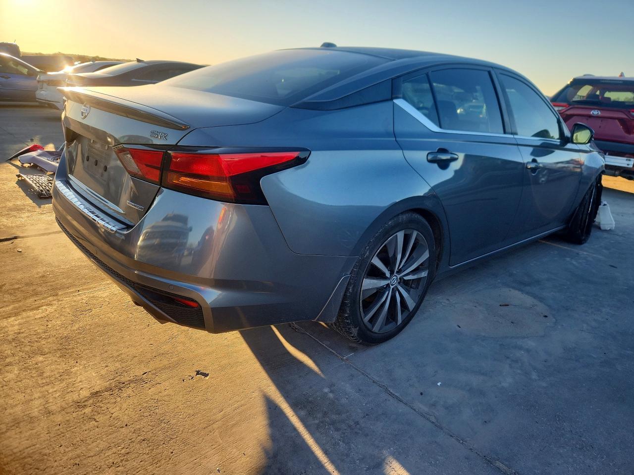 2022 NISSAN ALTIMA
