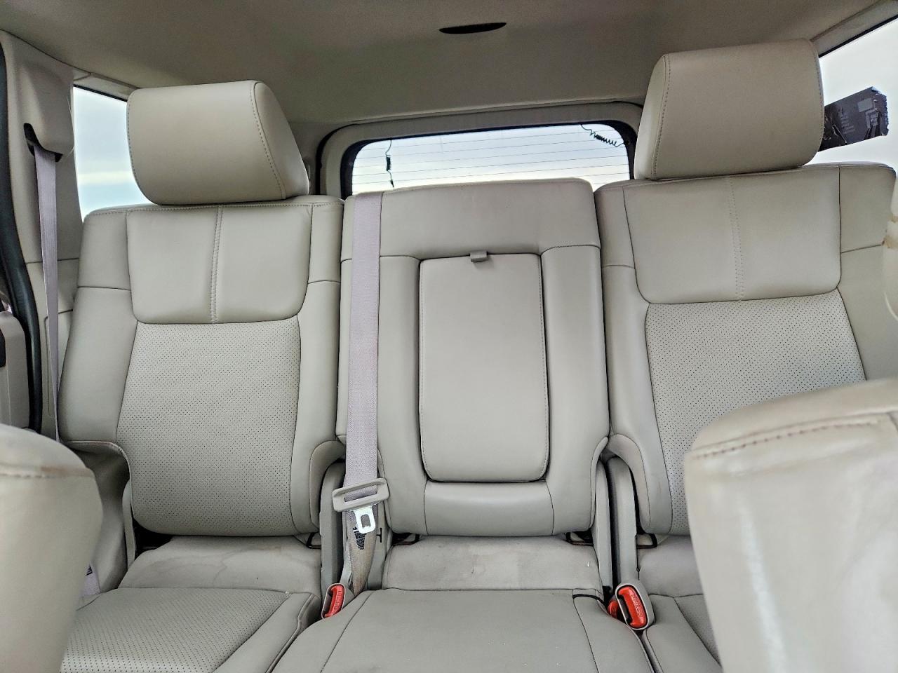 2006 JEEP Commander