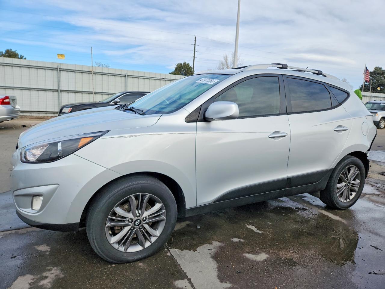 2015 HYUNDAI TUCSON