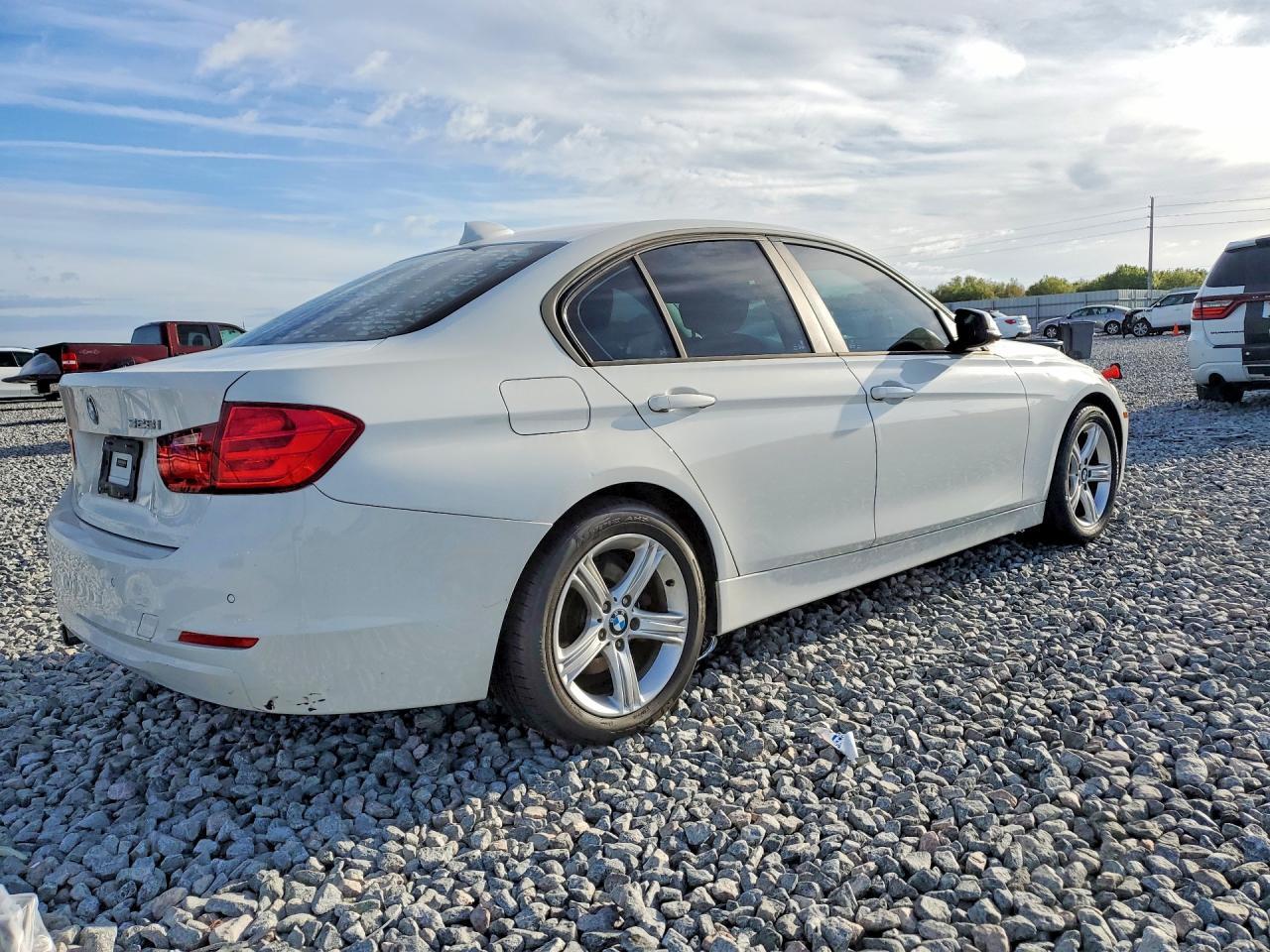 2015 BMW 3 SERIES