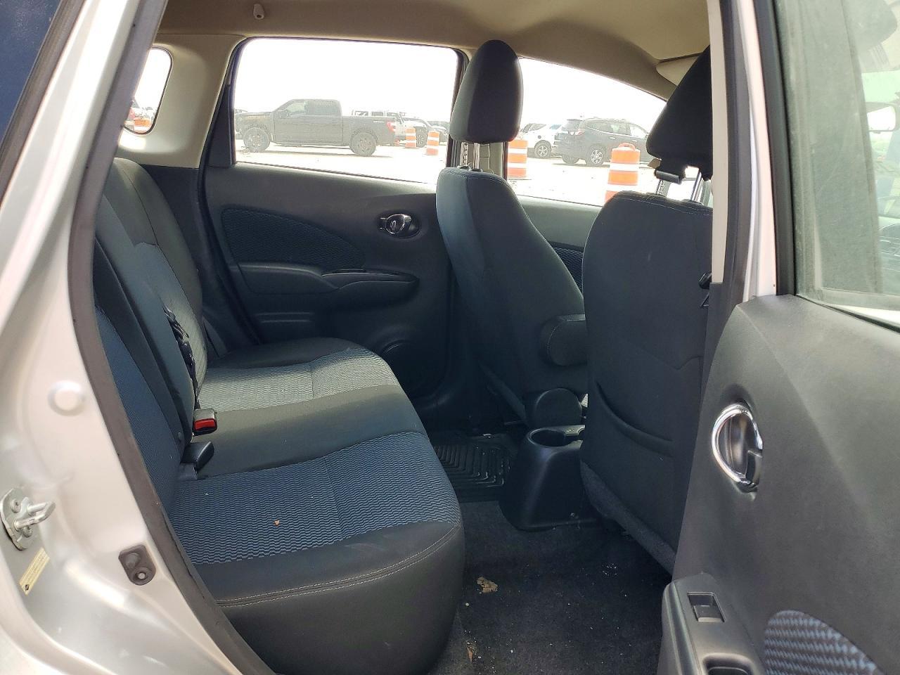 2017 NISSAN Versa Note