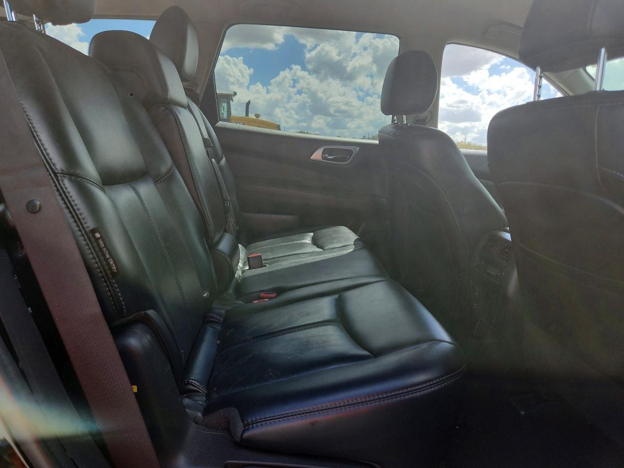2018 NISSAN PATHFINDER