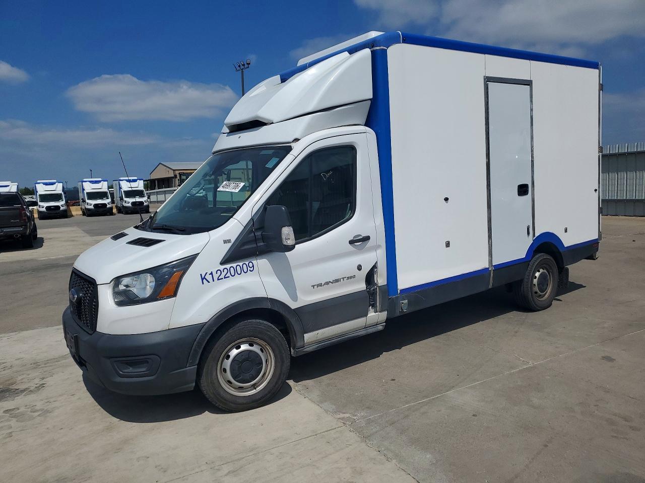 2022 FORD Transit