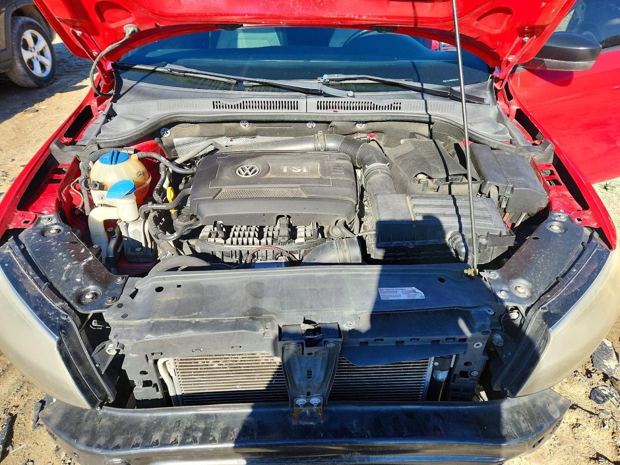 2016 VOLKSWAGEN JETTA