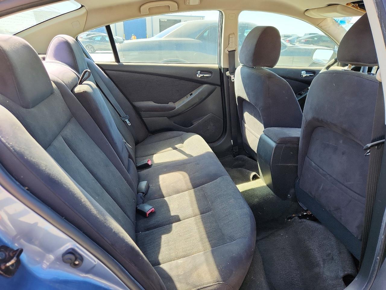 2012 NISSAN ALTIMA