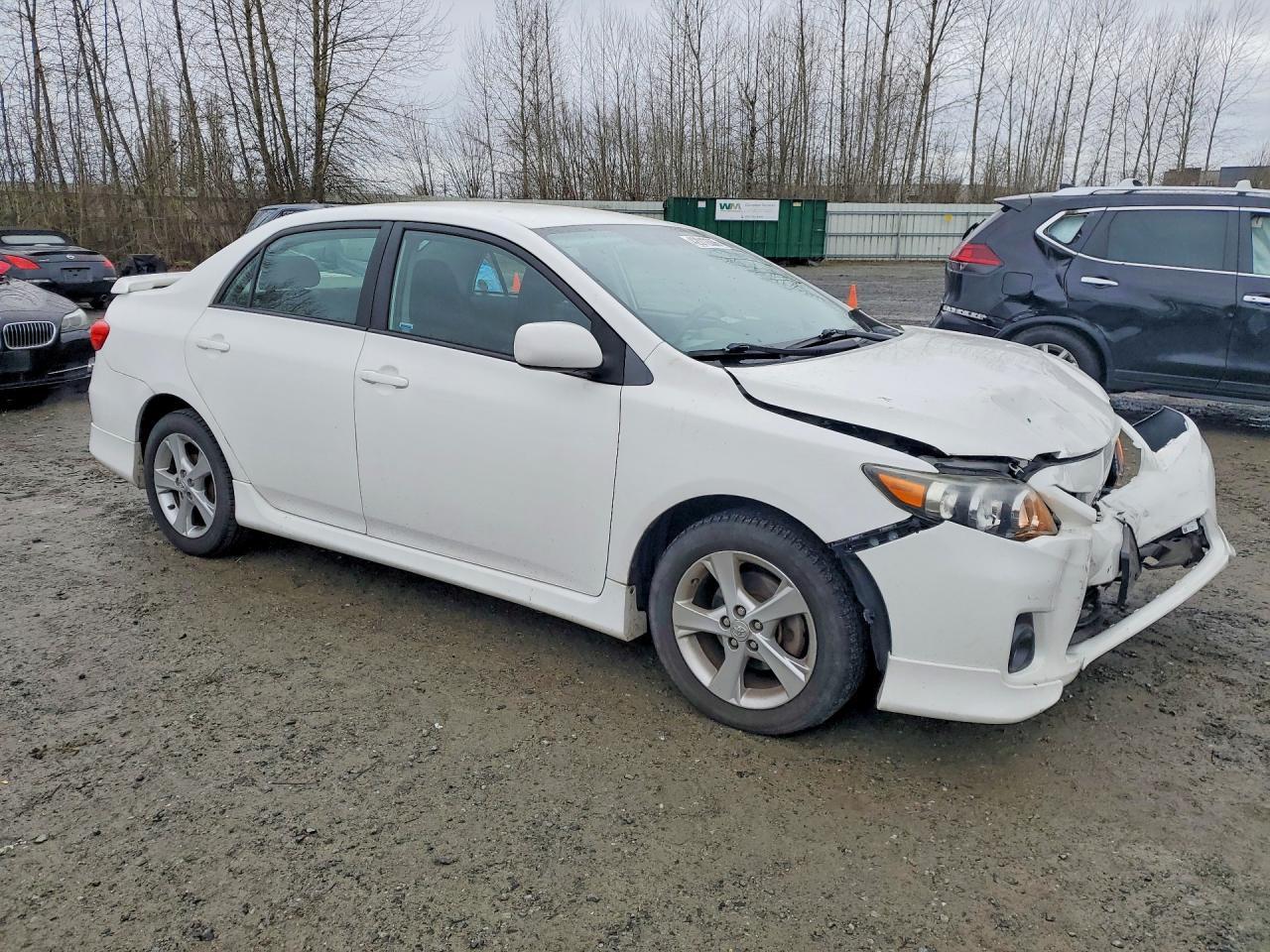 2013 TOYOTA COROLLA